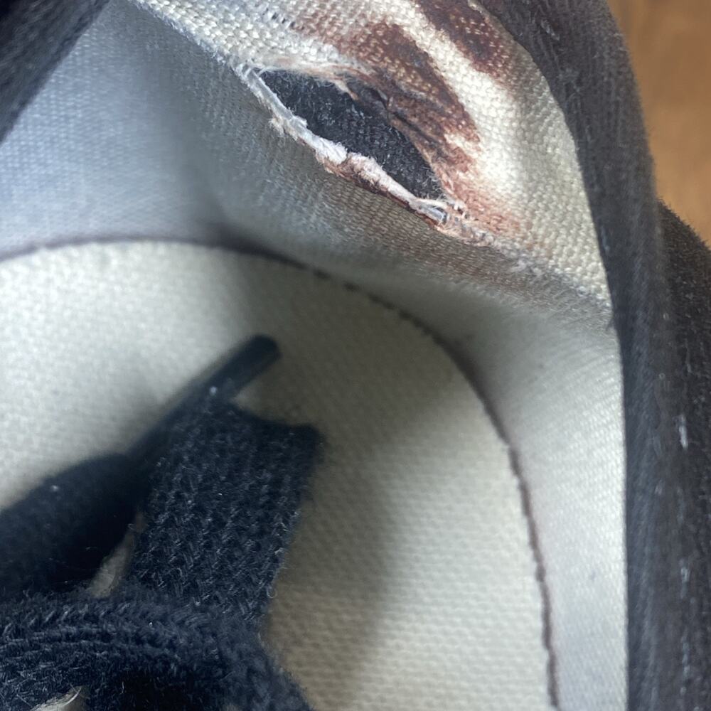 Converse Black and White Low-Top Sneakers - Picture 8 of 9